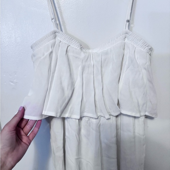 Size M white smocked Noisy May ruffled spaghetti strap romper - Picture 2 of 10